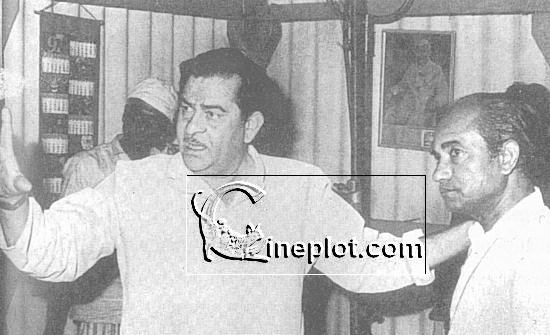 Raj Kapoor with his cinematographer Radhu Karmakar in 1979